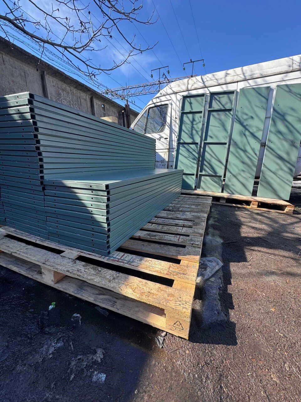 Партія щитів готова до видачі